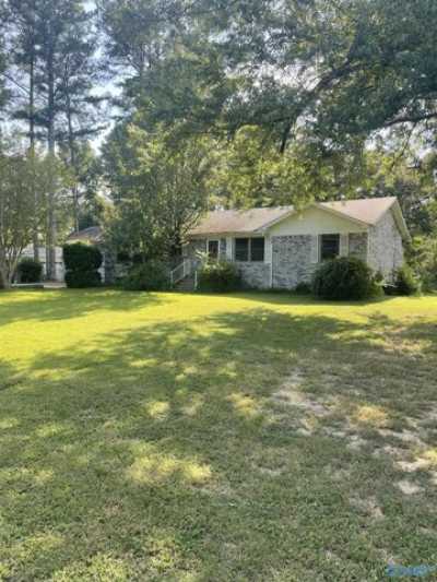 Home For Sale in Toney, Alabama