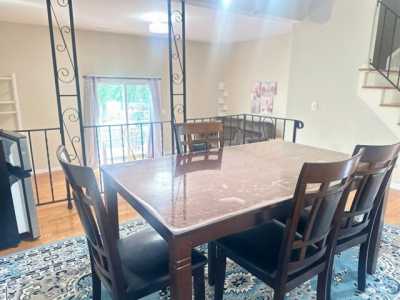 Home For Rent in Piscataway, New Jersey