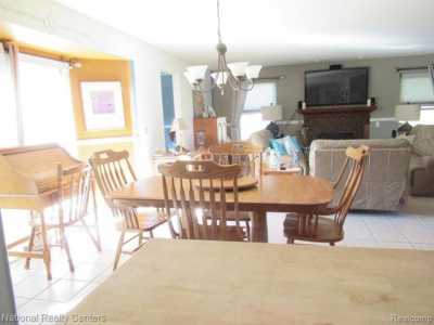 Home For Sale in Flat Rock, Michigan