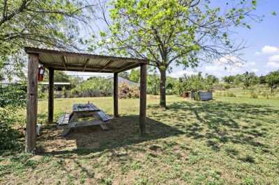 Home For Sale in Kingsland, Texas