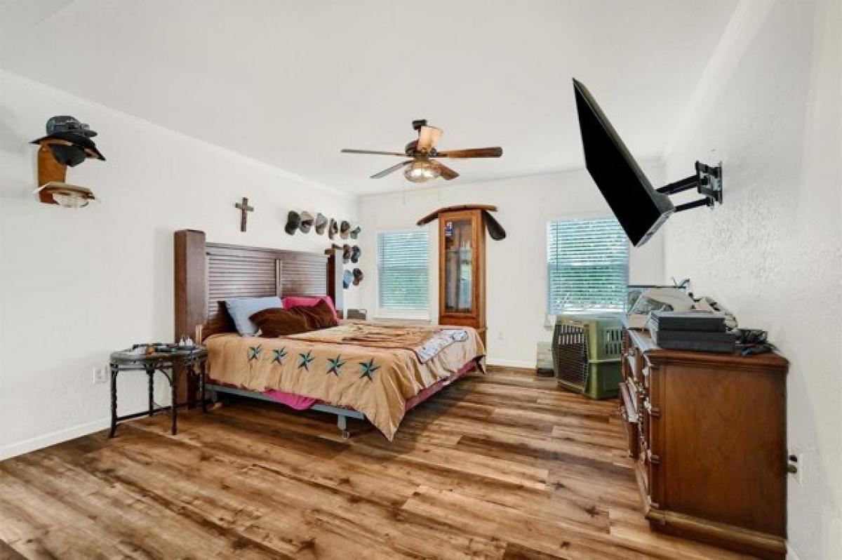 Picture of Home For Sale in Whitesboro, Texas, United States