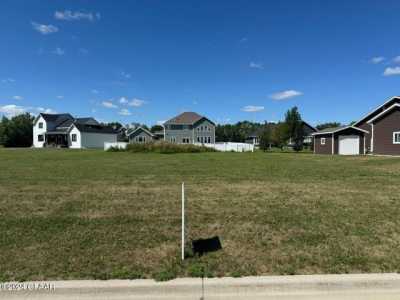 Residential Land For Sale in Grand Forks, North Dakota