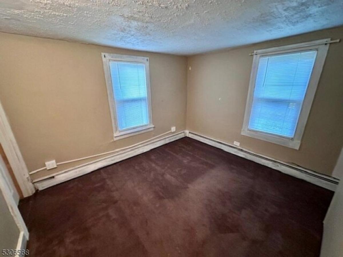 Picture of Home For Rent in South River, New Jersey, United States