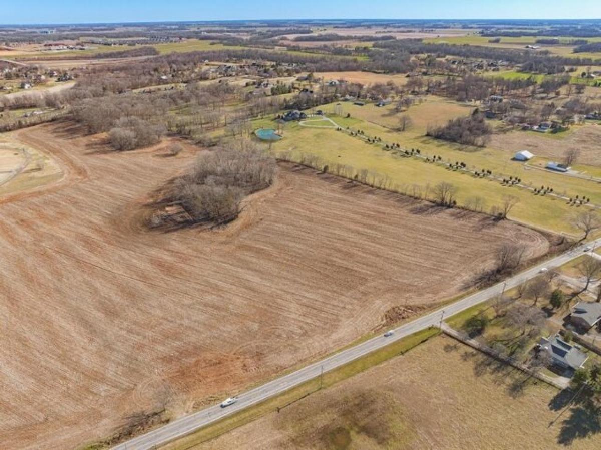 Picture of Residential Land For Sale in Hopkinsville, Kentucky, United States