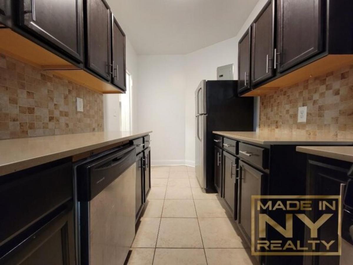 Picture of Apartment For Rent in Astoria, New York, United States