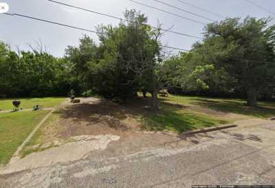 Residential Land For Sale in Commerce, Texas