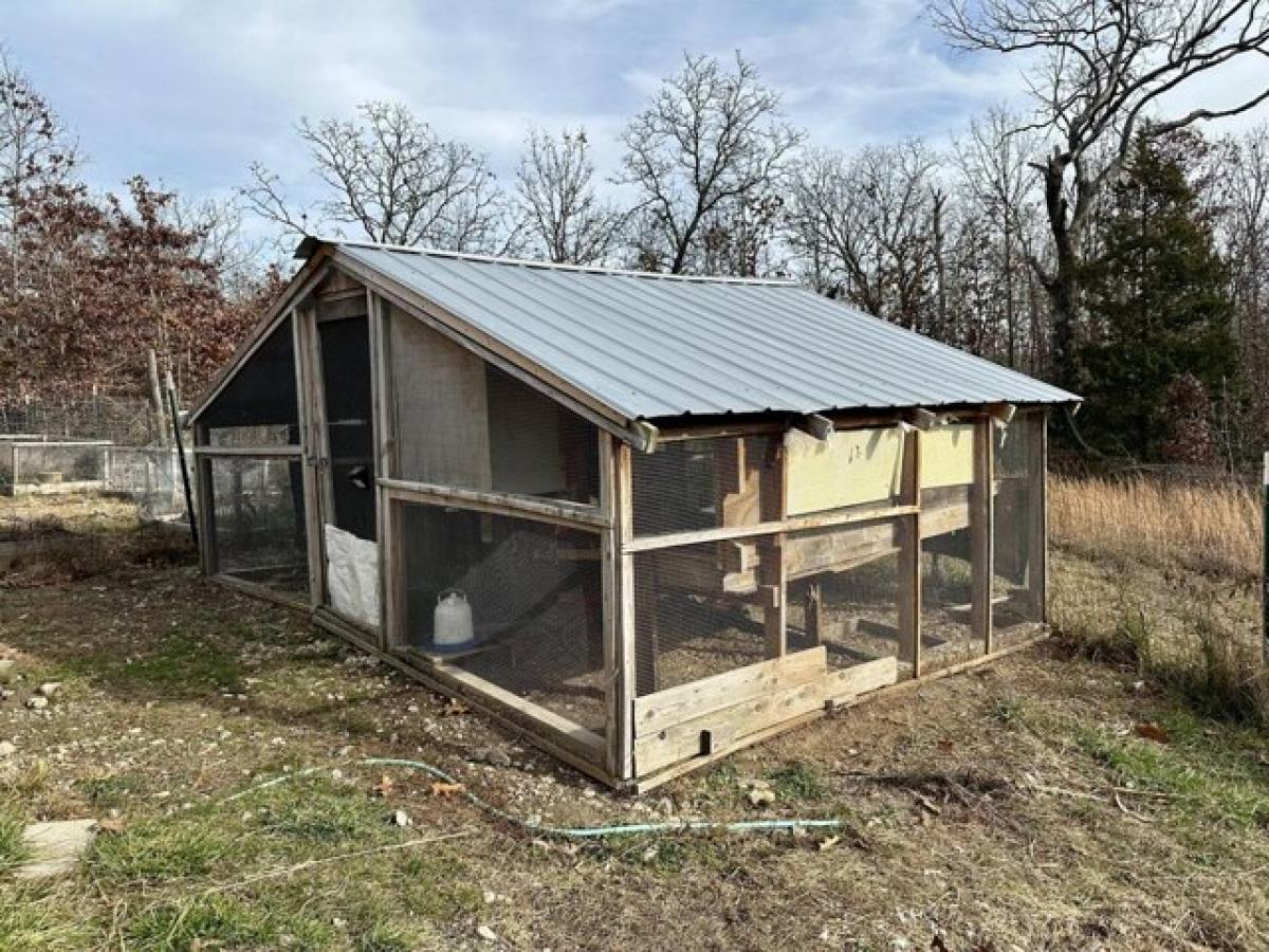 Picture of Home For Sale in Mountain View, Missouri, United States