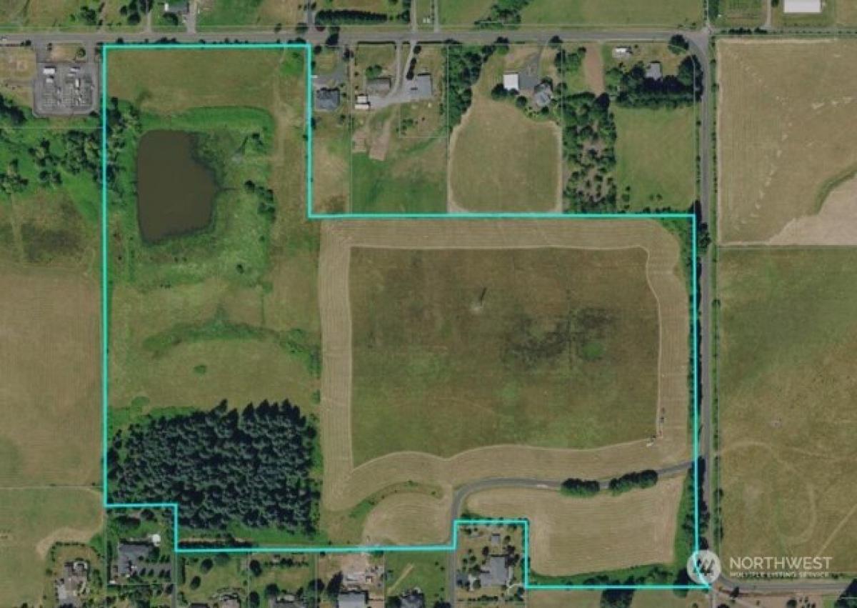 Picture of Residential Land For Sale in Washougal, Washington, United States