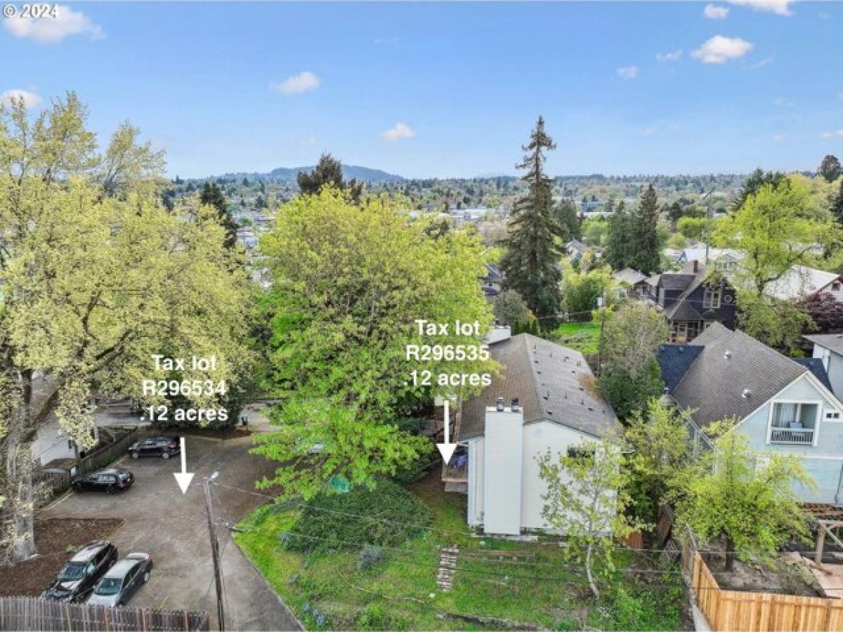 Picture of Residential Land For Sale in Portland, Oregon, United States