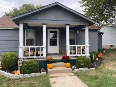 Home For Sale in Macon, Illinois