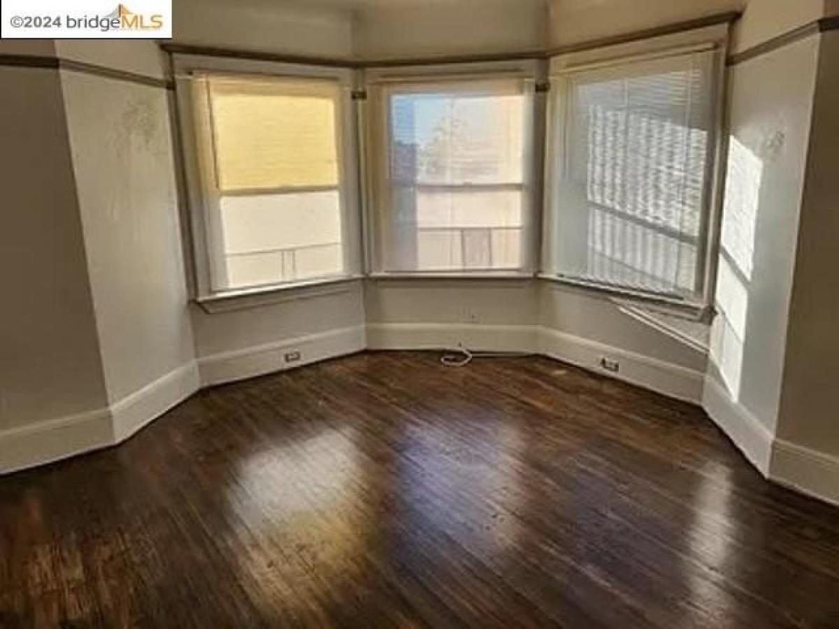 Picture of Apartment For Rent in Oakland, California, United States