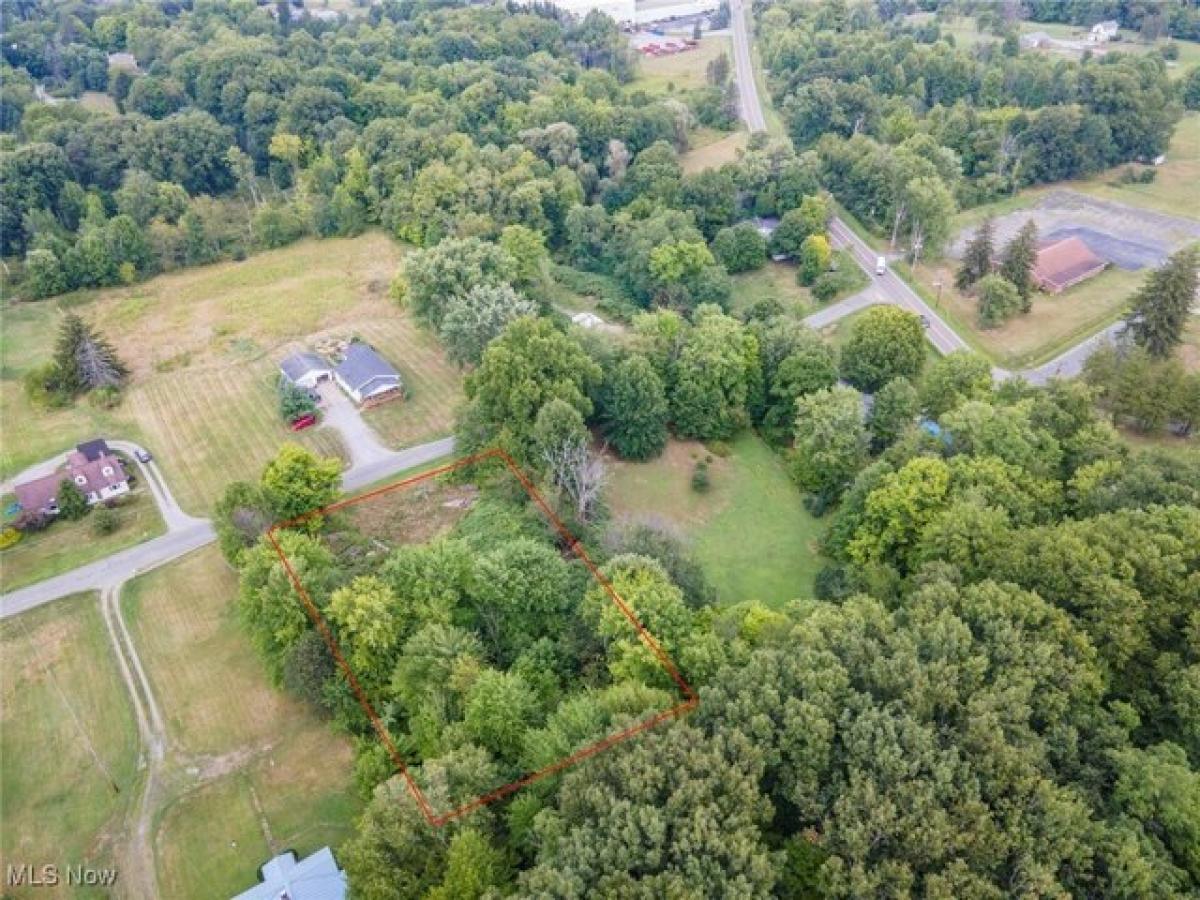 Picture of Residential Land For Sale in Salem, Ohio, United States