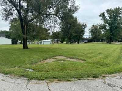 Residential Land For Sale in Cameron, Missouri