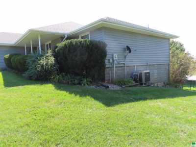 Home For Sale in Sioux City, Iowa