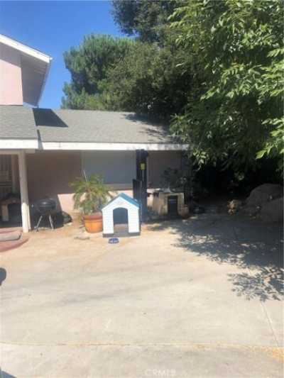 Home For Sale in Chatsworth, California