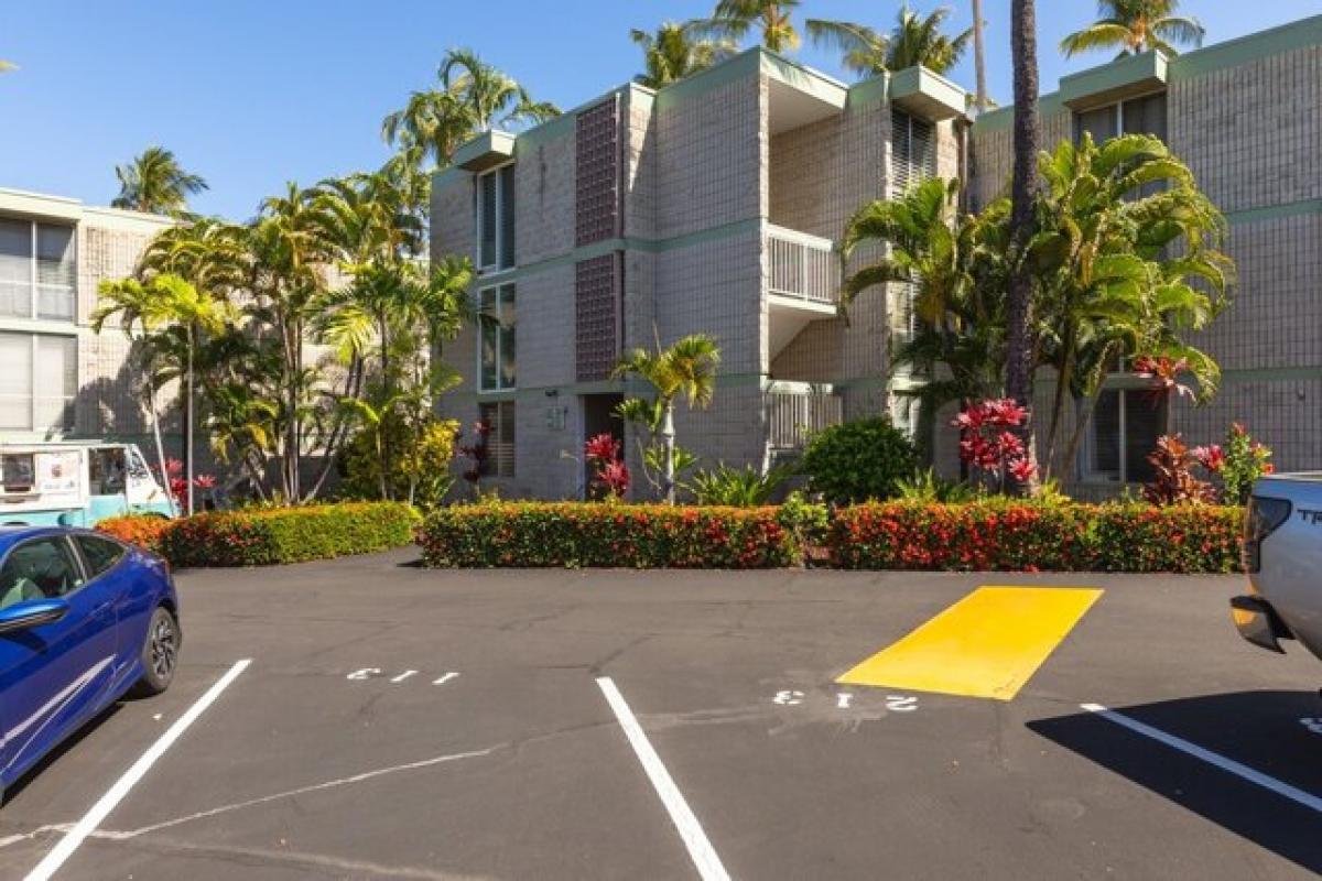 Picture of Home For Sale in Holualoa, Hawaii, United States