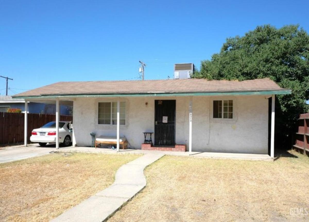 Picture of Home For Sale in Delano, California, United States