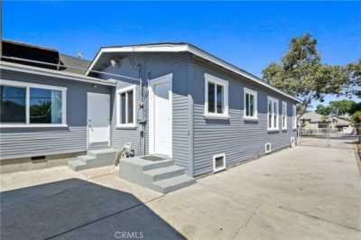 Home For Sale in Bell, California