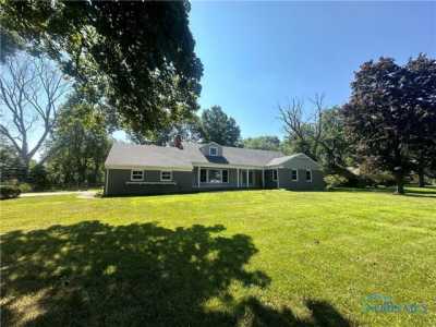 Home For Sale in Perrysburg, Ohio