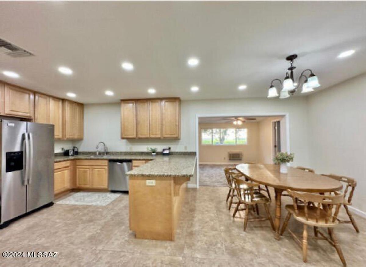 Picture of Home For Sale in Safford, Arizona, United States