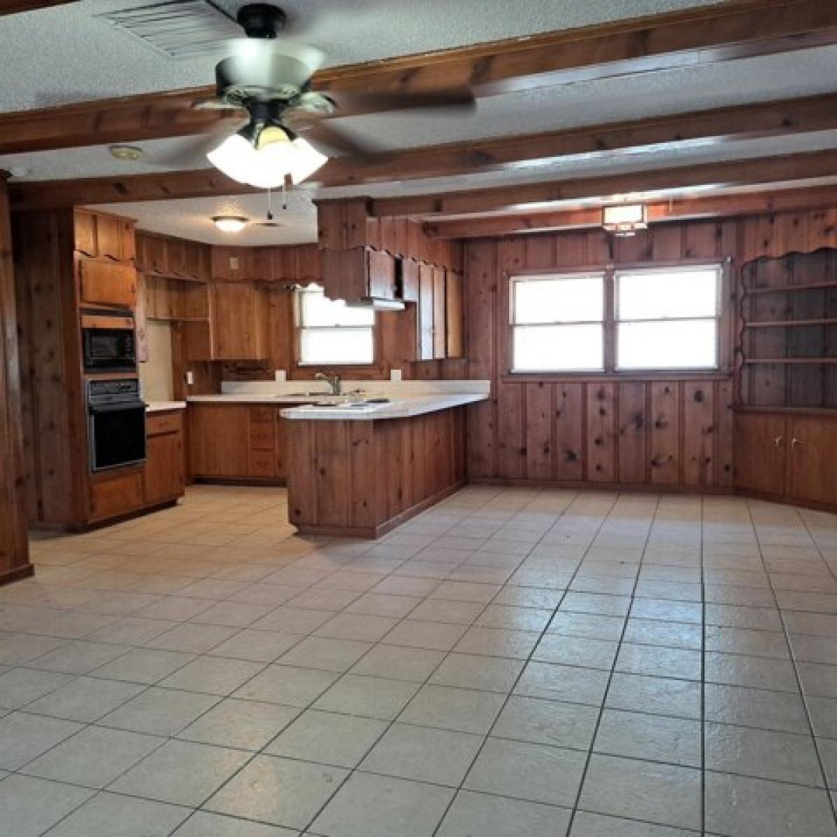 Picture of Home For Sale in Anson, Texas, United States