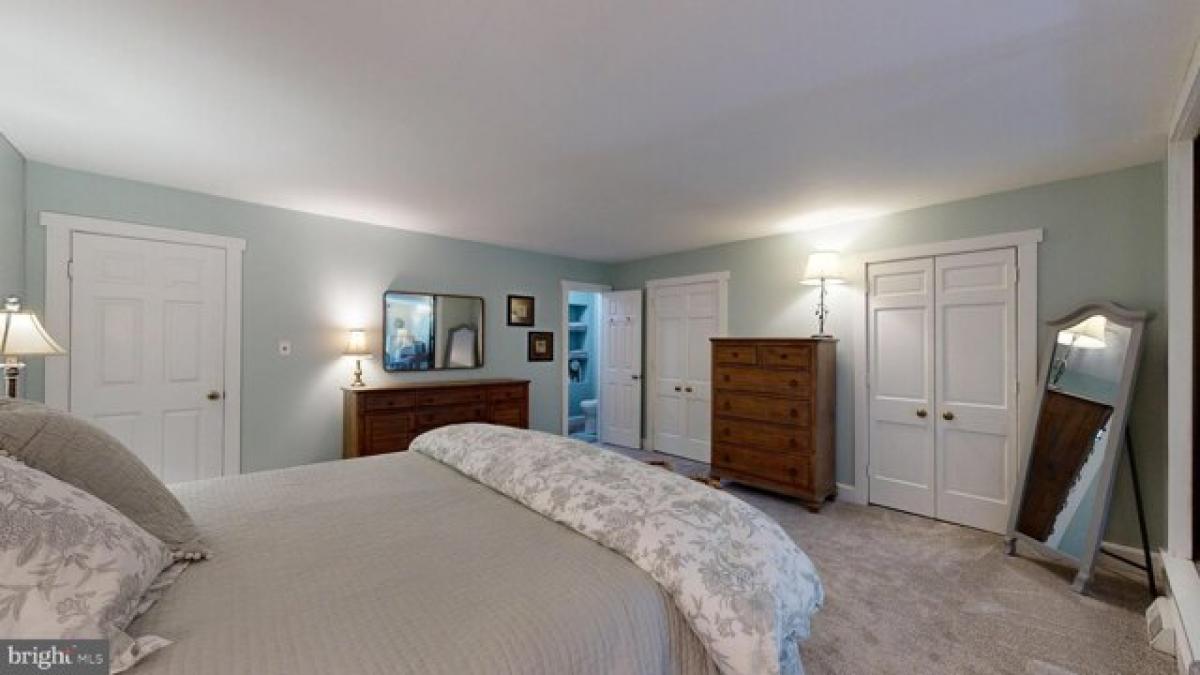 Picture of Home For Sale in New Castle, Delaware, United States