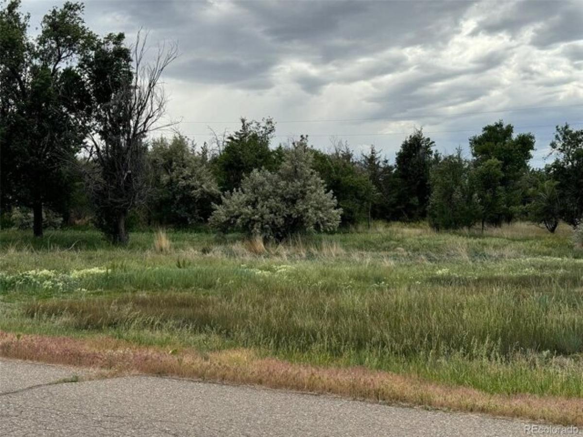 Picture of Residential Land For Sale in Keenesburg, Colorado, United States