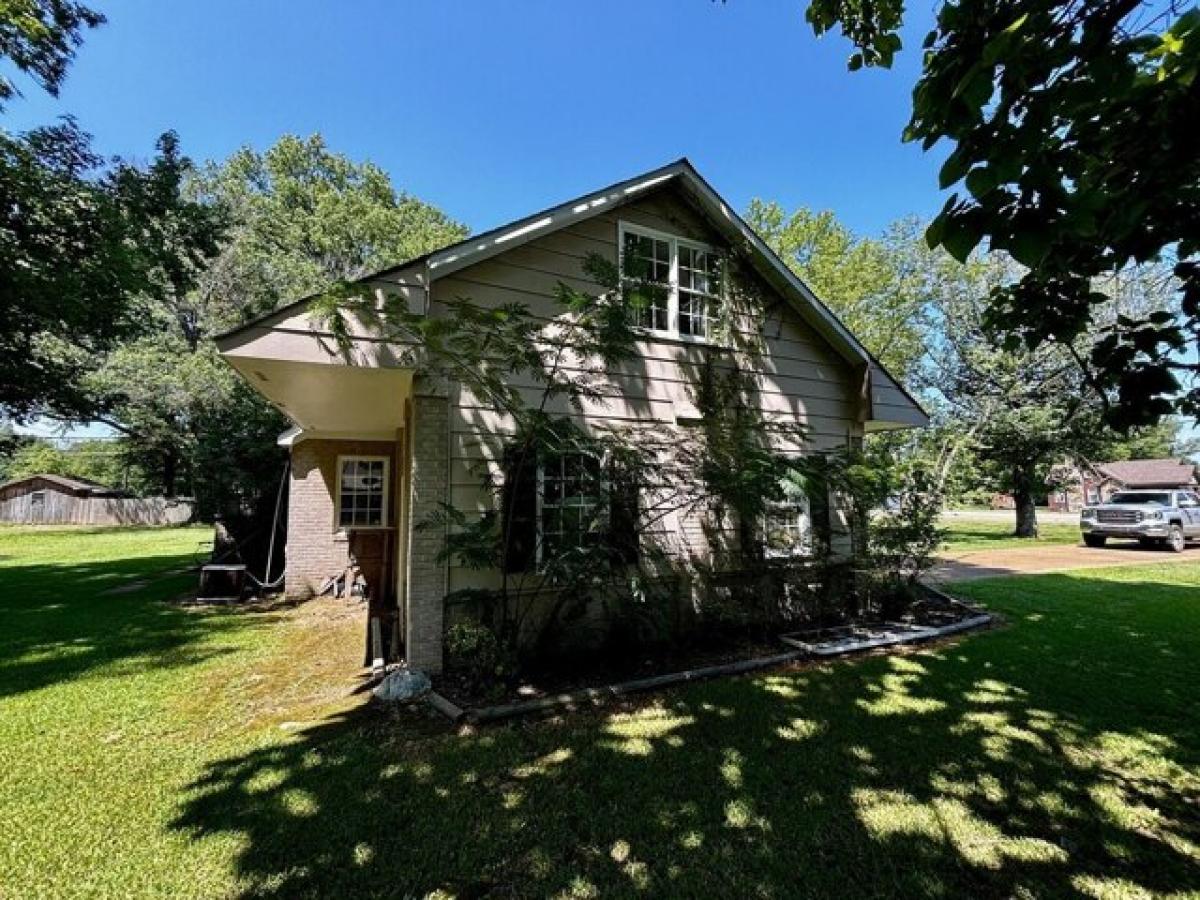 Picture of Home For Sale in Baldwyn, Mississippi, United States