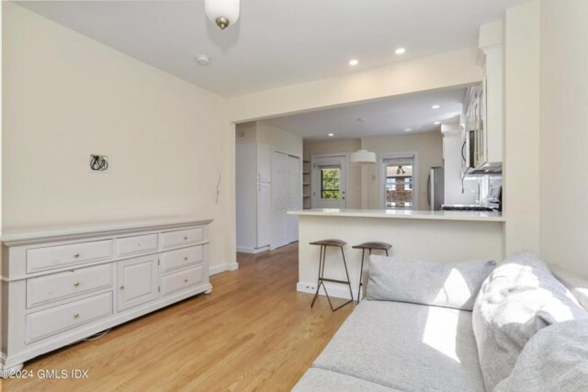 Picture of Apartment For Rent in Greenwich, Connecticut, United States