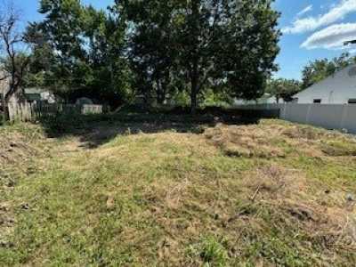 Residential Land For Sale in Champaign, Illinois