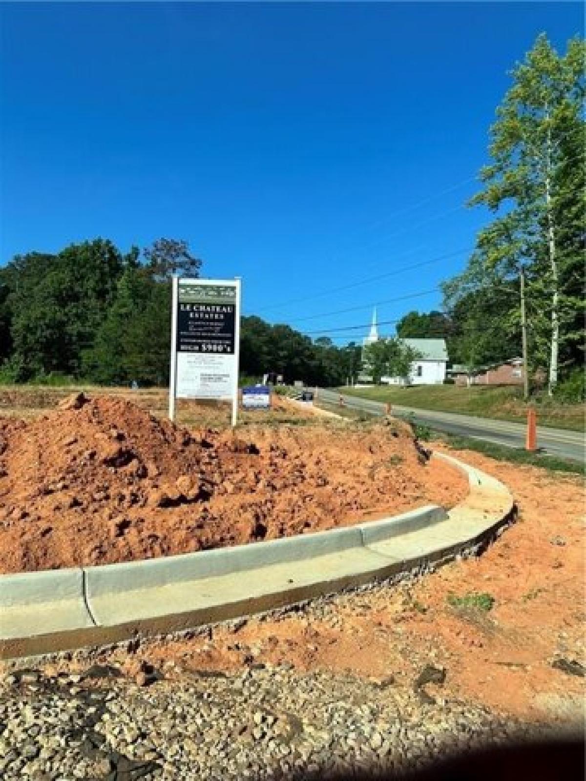 Picture of Residential Land For Sale in Fairburn, Georgia, United States