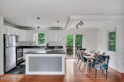 Home For Sale in Saratoga Springs, New York