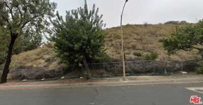 Residential Land For Sale in Glendale, California