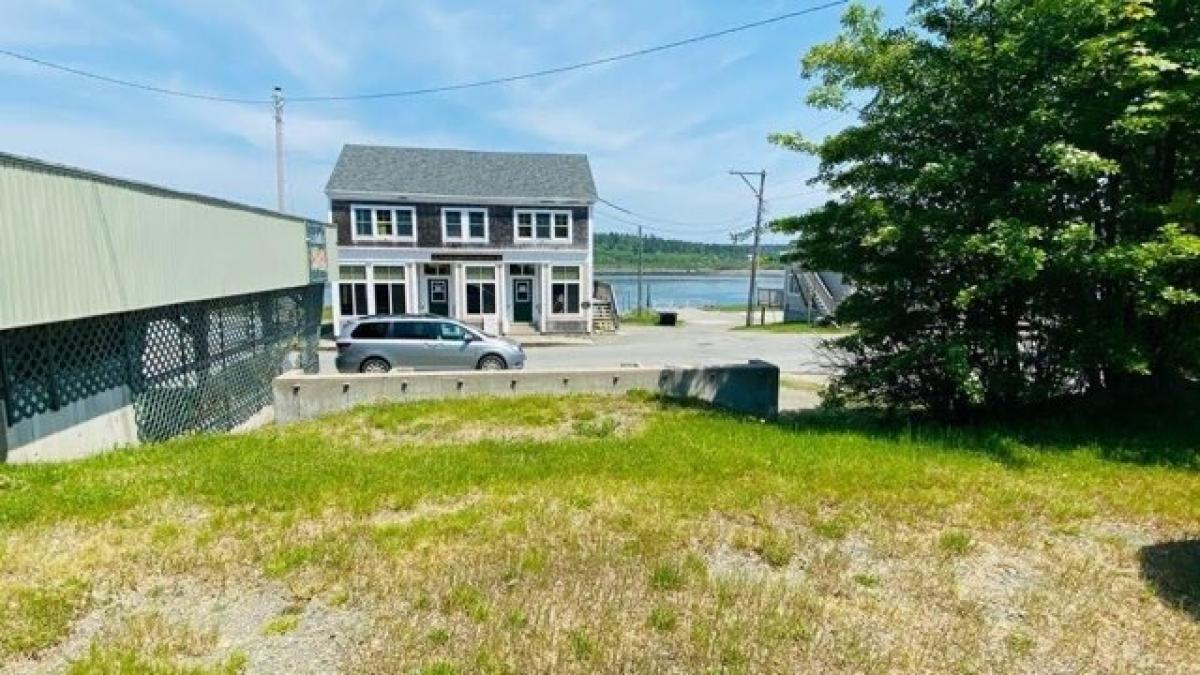 Picture of Residential Land For Sale in Lubec, Maine, United States