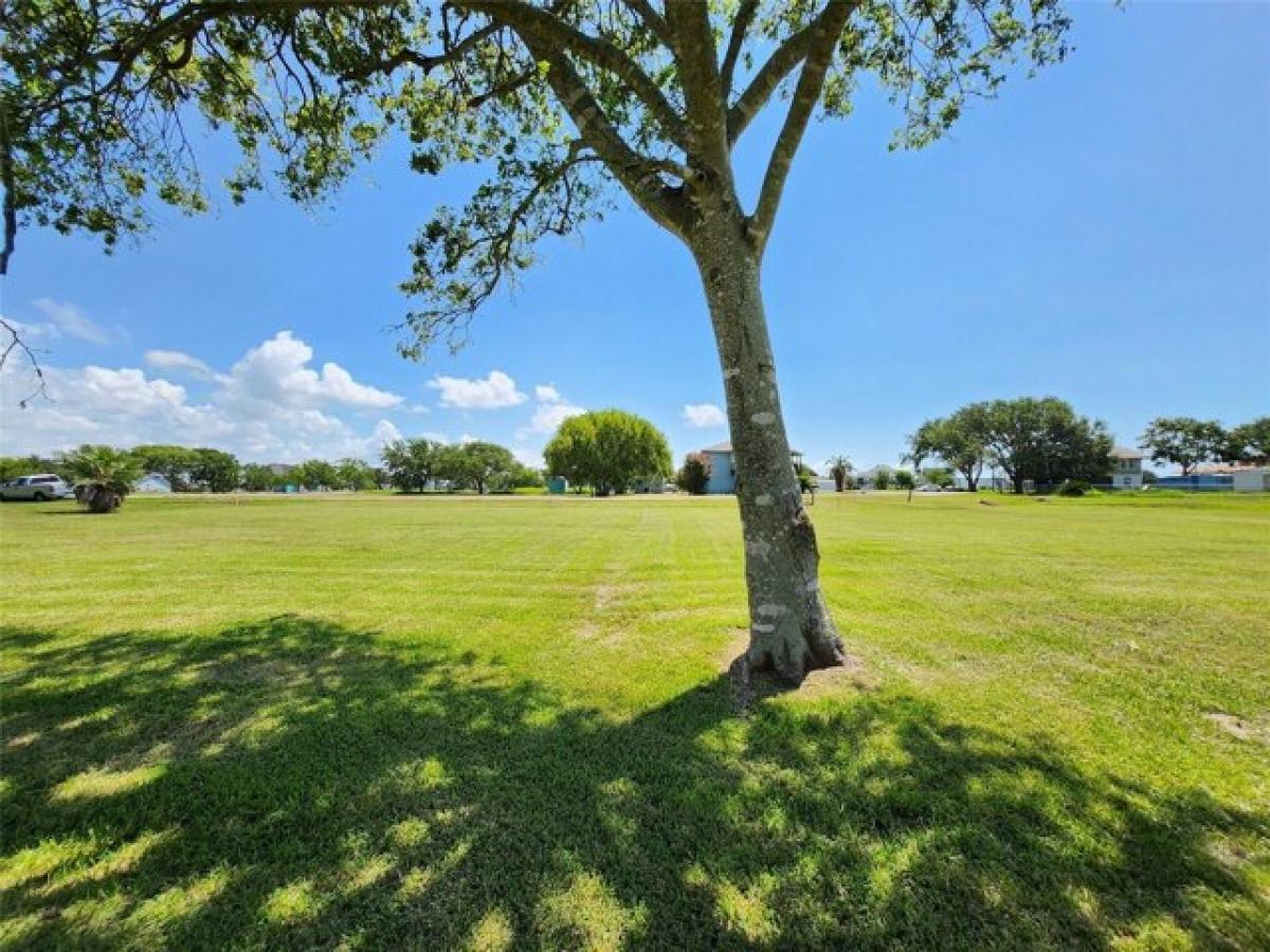 Picture of Residential Land For Sale in Palacios, Texas, United States