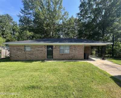 Home For Sale in Calhoun City, Mississippi