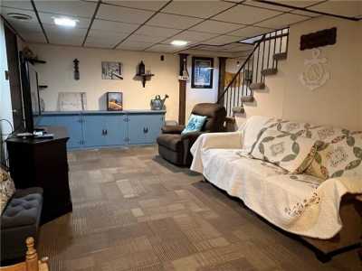 Home For Sale in Finleyville, Pennsylvania