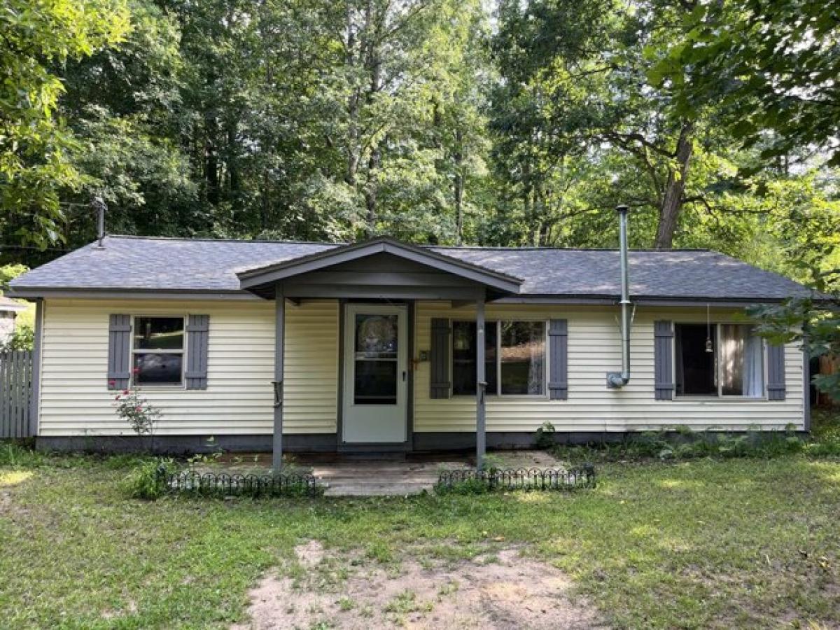 Picture of Home For Sale in Fountain, Michigan, United States