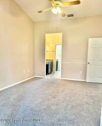 Home For Rent in Rockledge, Florida