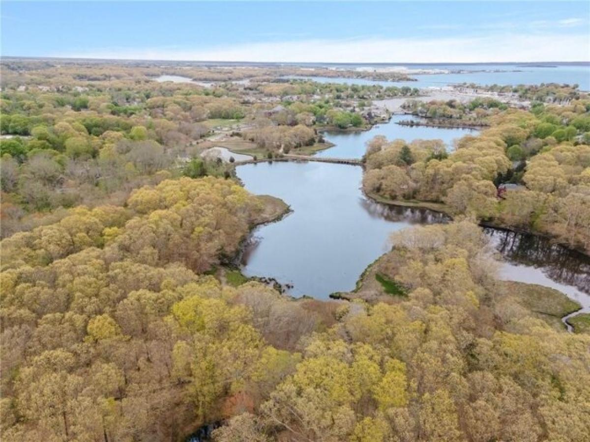 Picture of Residential Land For Sale in North Kingstown, Rhode Island, United States