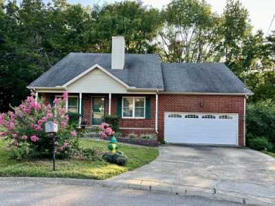 Home For Sale in Old Hickory, Tennessee