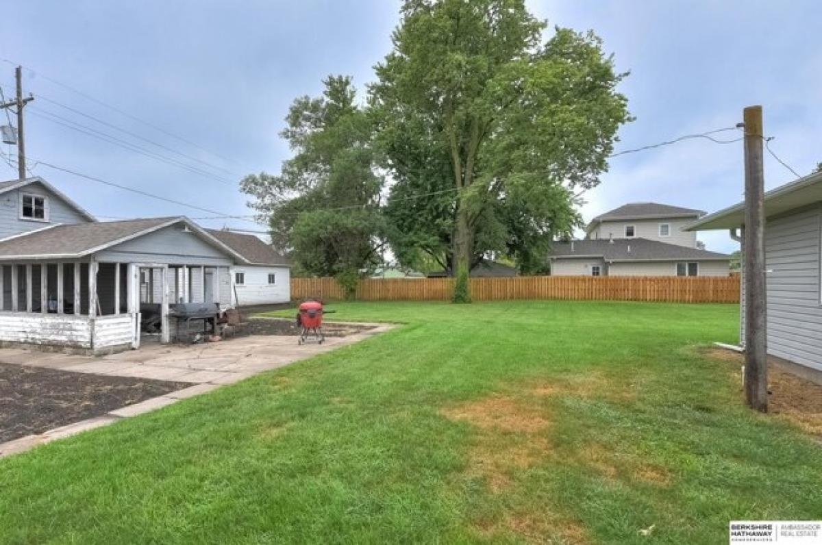 Picture of Home For Sale in North Bend, Nebraska, United States