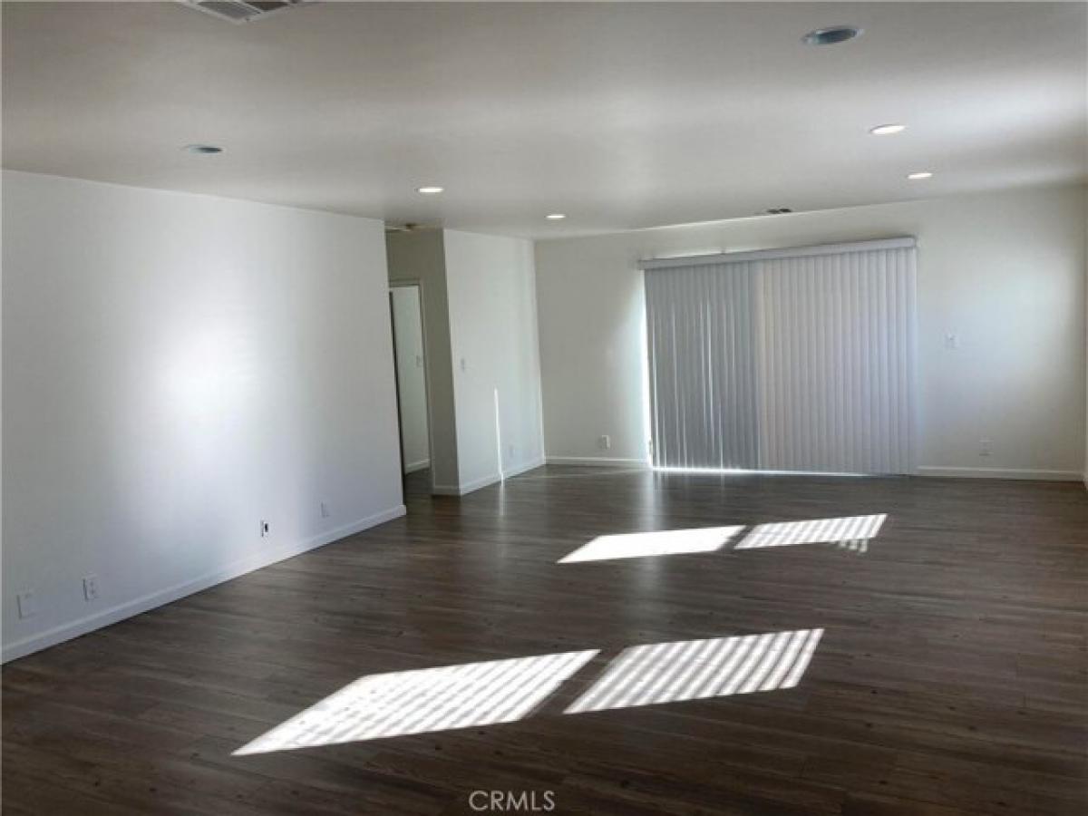 Picture of Home For Rent in Van Nuys, California, United States