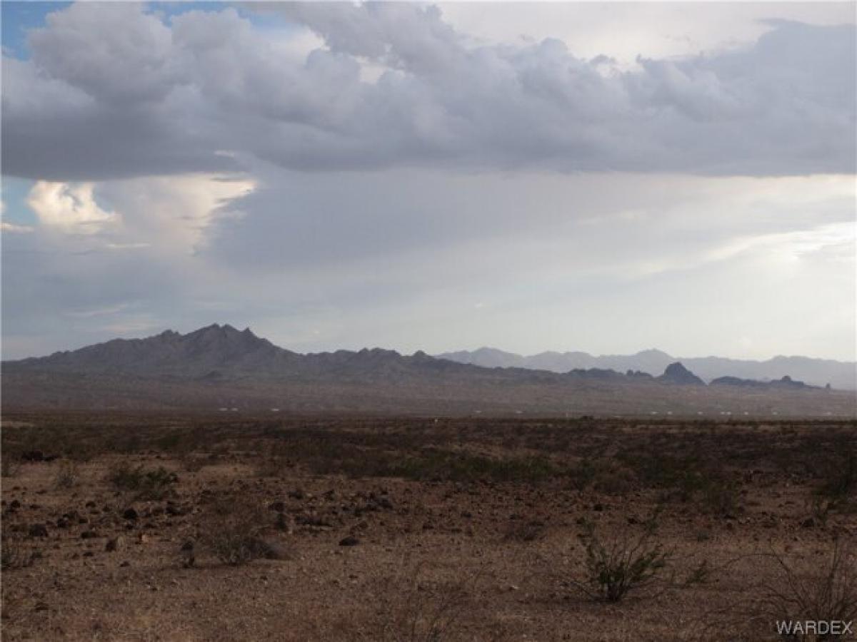 Picture of Residential Land For Sale in Topock, Arizona, United States