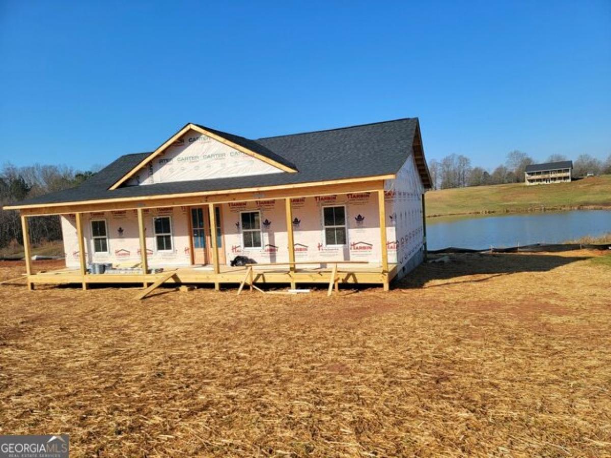 Picture of Home For Sale in Fair Play, South Carolina, United States