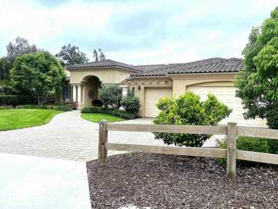 Home For Sale in Encinitas, California