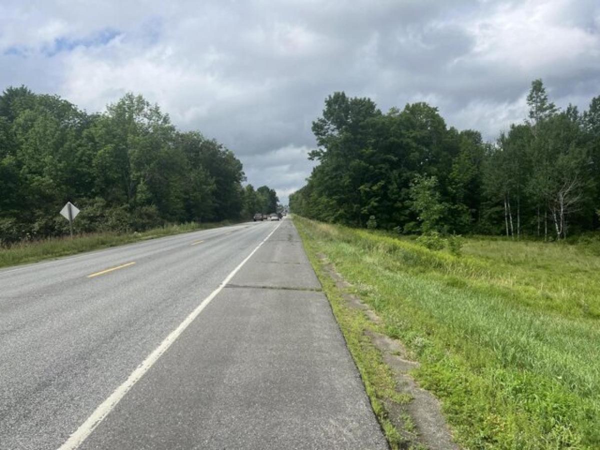 Picture of Residential Land For Sale in Newport, Maine, United States