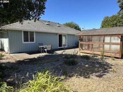 Home For Sale in Florence, Oregon