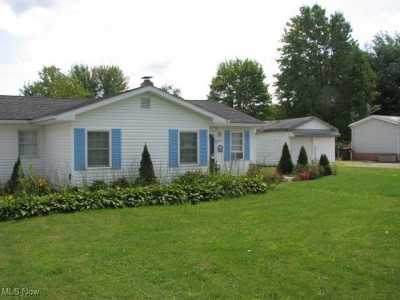 Home For Sale in Andover, Ohio