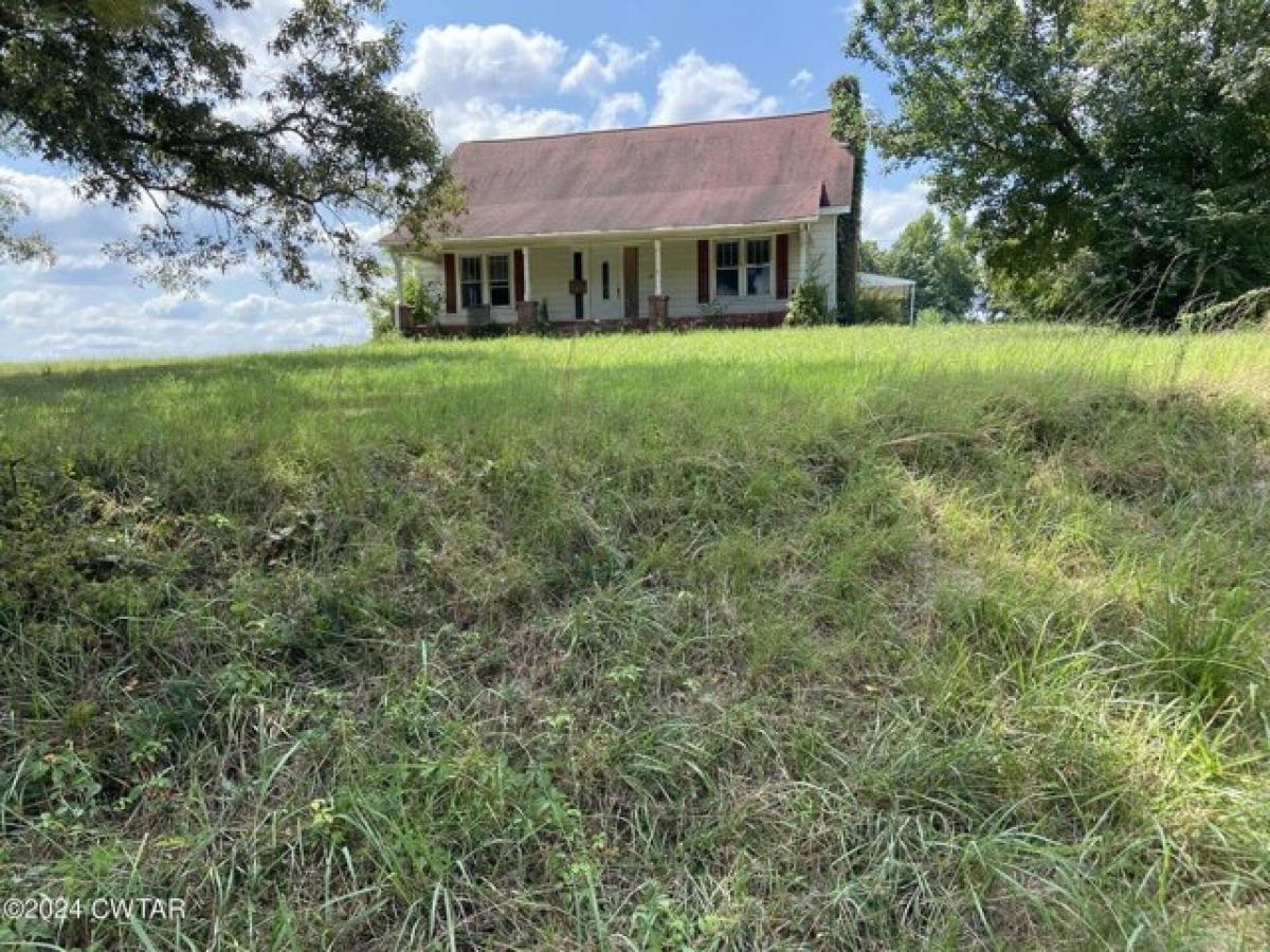 Picture of Home For Sale in Luray, Tennessee, United States